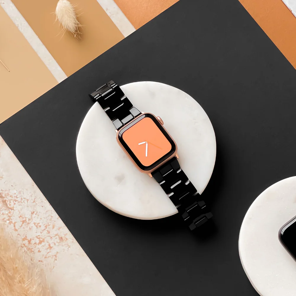 Luxe Black Apple Watch Strap - Image 4