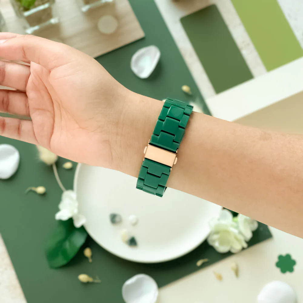 Luxe Green Apple Watch Strap - Image 5