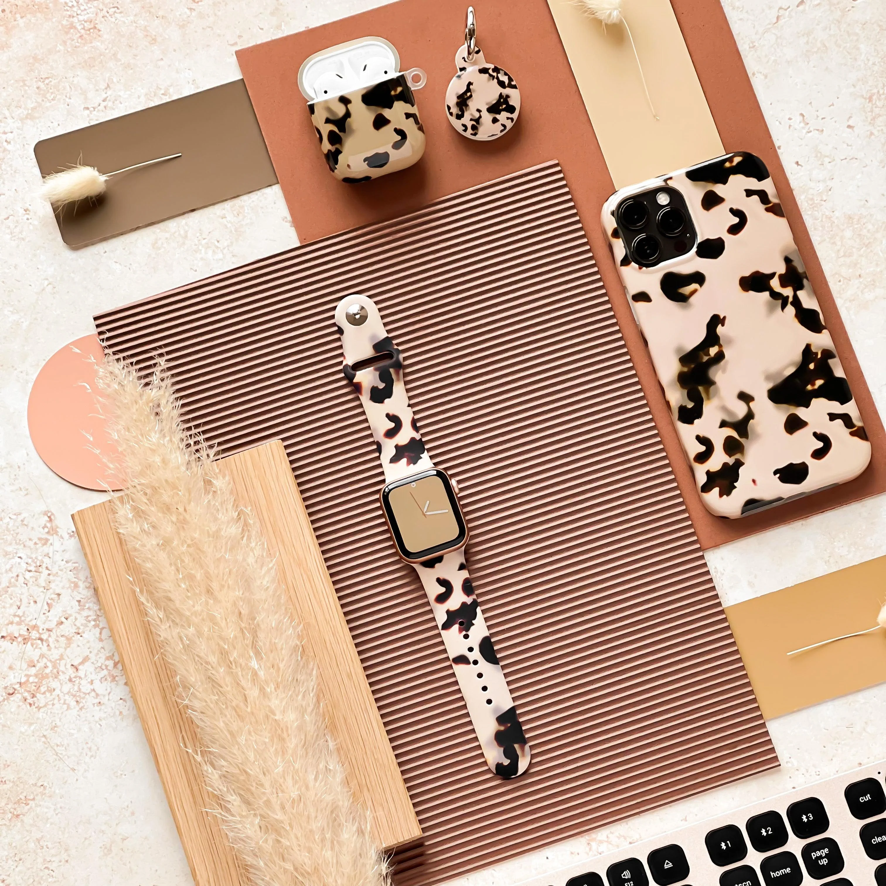 Milky Ivory Tort Apple Watch Strap - Image 7