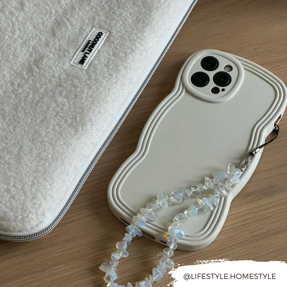 NAKD Curvy Phone Case - Vanilla - Image 10