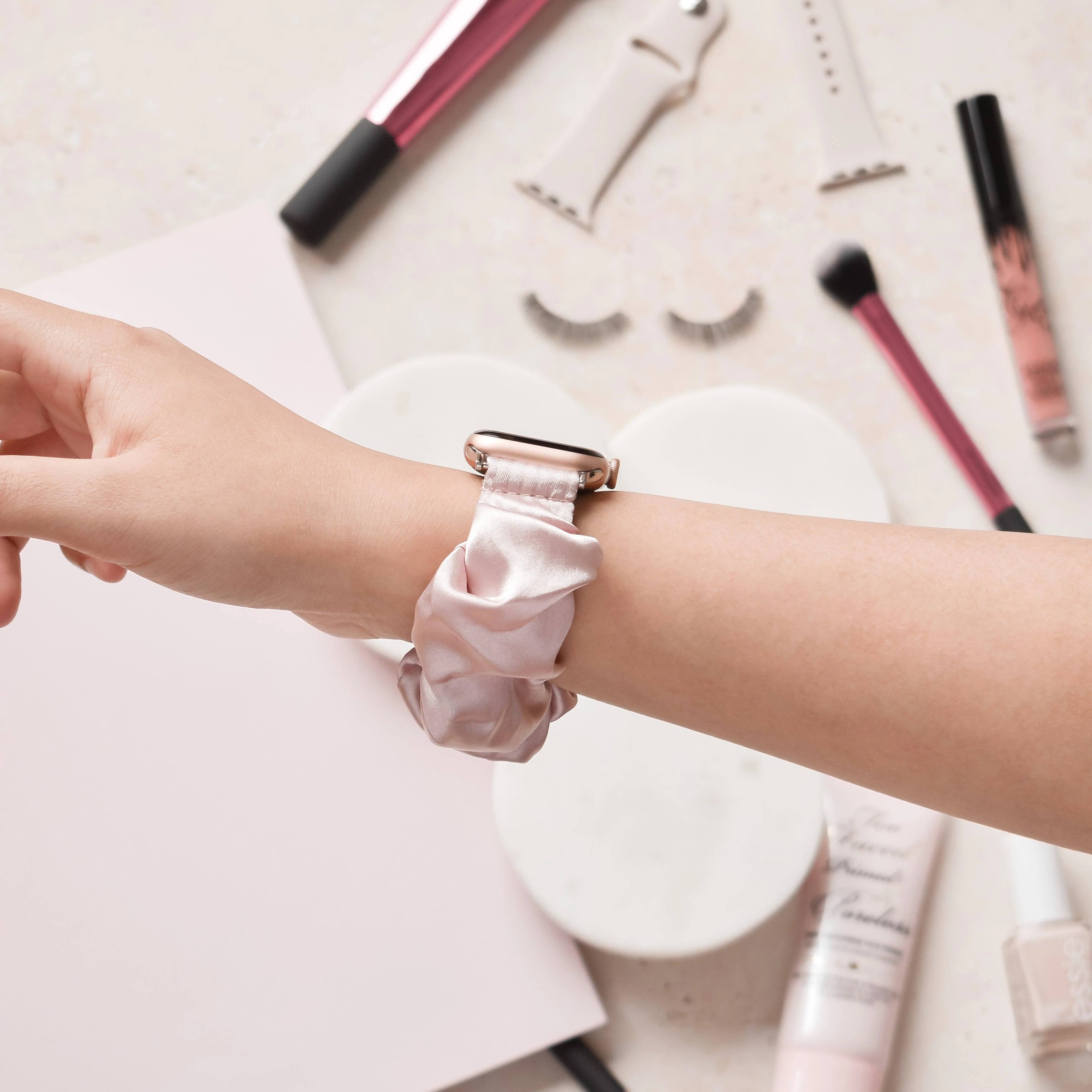 Scrunchie Apple Watch Strap - Powder Pink - Image 5