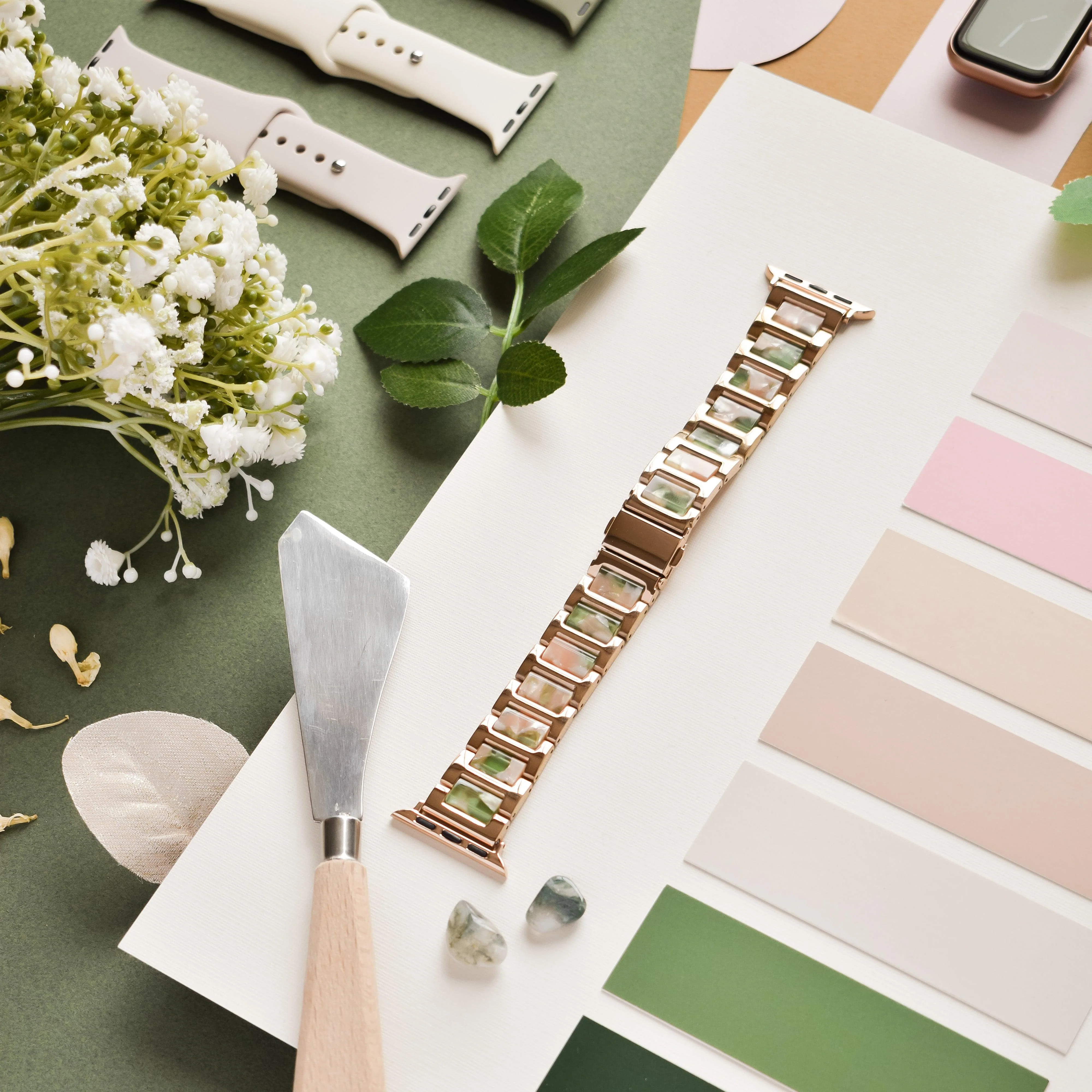 Stainless Steel Apple Watch Strap - Pink, Green & Rose Gold - Image 5